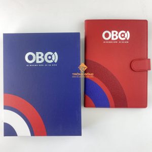 Sổ Tay Bìa Còng Ép Logo OBC